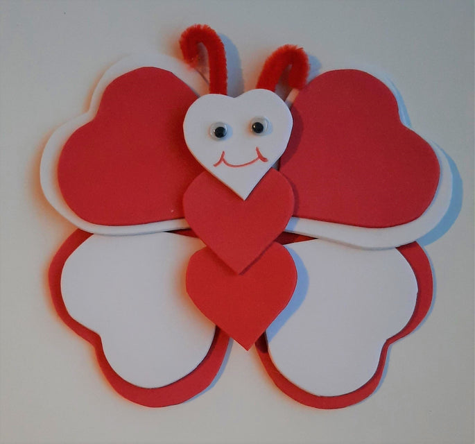 Ystävänpäivä-perhonen